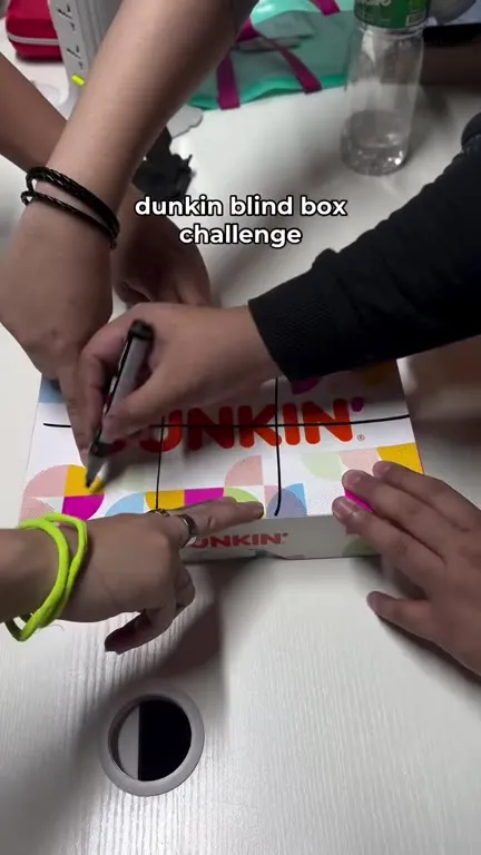 Dunkin Blind Box Fish Reveal