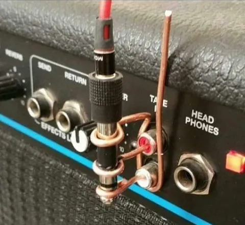 Improvised Audio Cable Repair