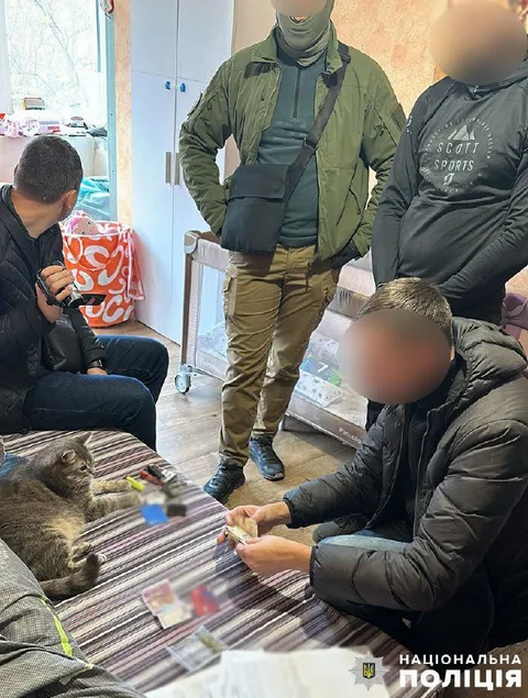 Police Raid Finds a Cat