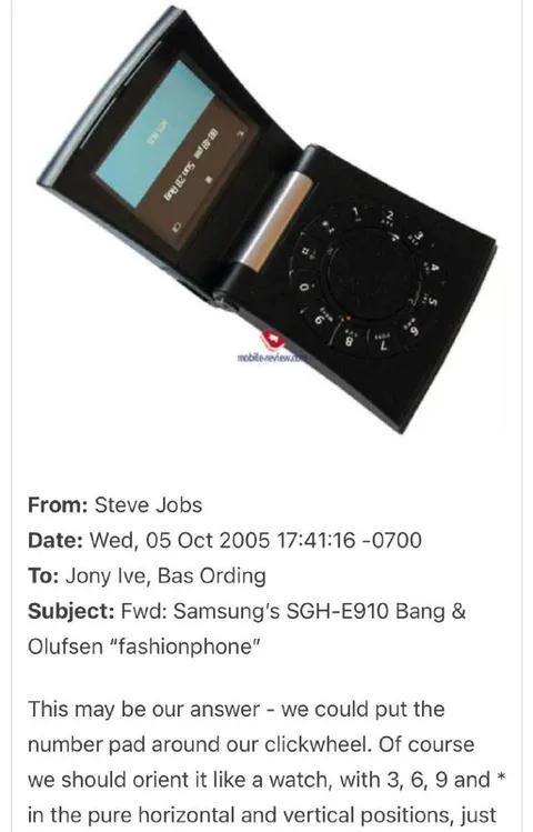 Steve Jobs Designs a Flip Phone