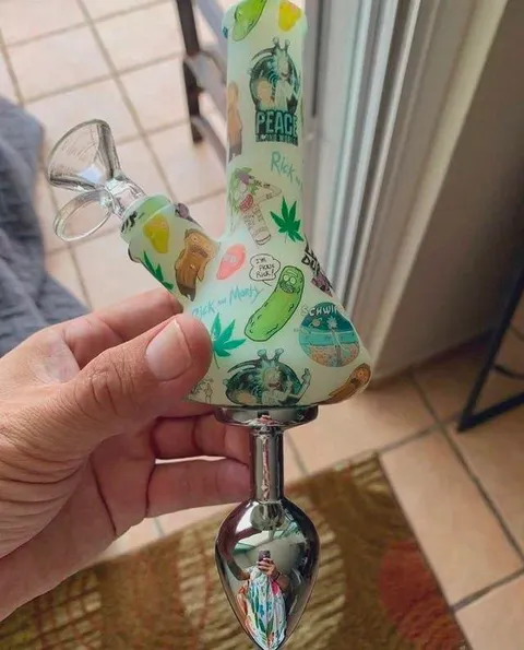 Rick and Morty Bong