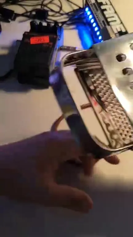 Guitar Pedal Carrot Grater