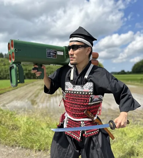 Самурай с ракетницей