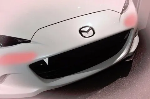 Улыбающаяся Mazda