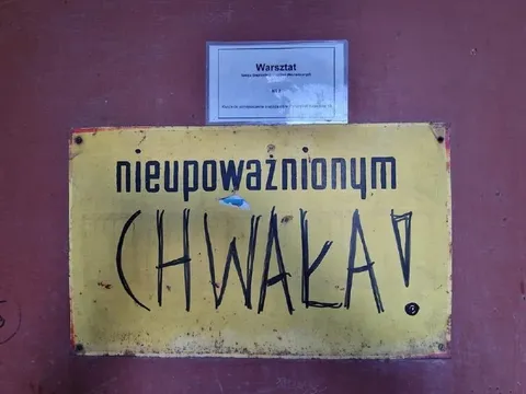 Nieupoważnionym chwalą zakaz