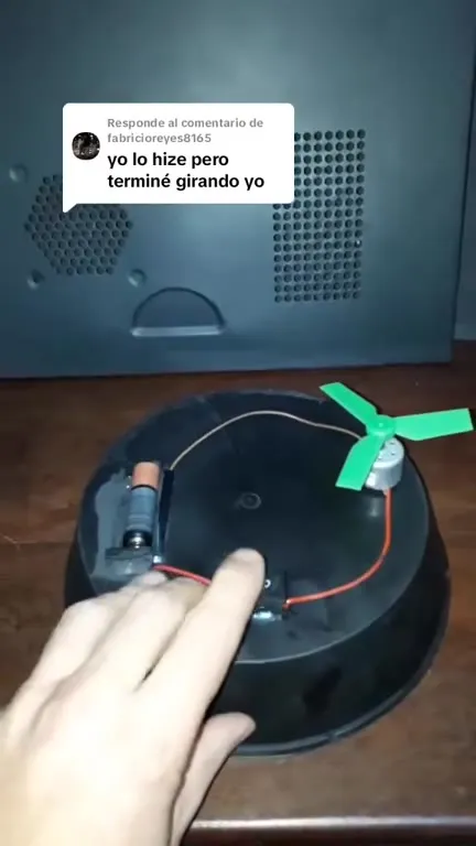 Yo lo hice pero terminé girando yo
