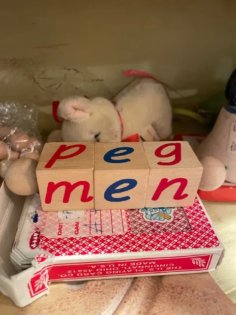 Peg Men Blocks