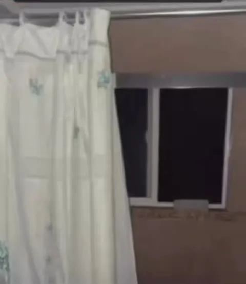Кто-то за окном