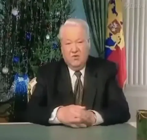 Ельцин превращается в Оптимуса Прайма