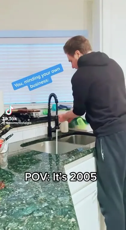 POV: It’s 2005