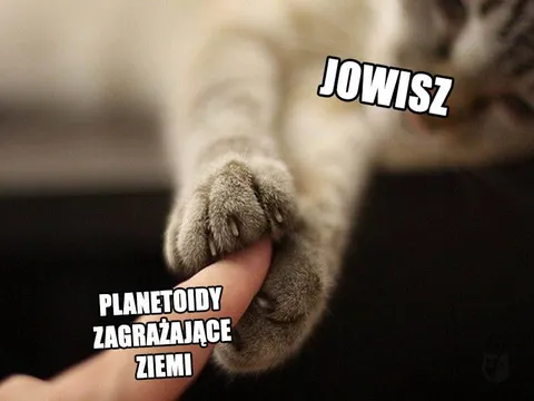 Jowisz kontra planetoidy