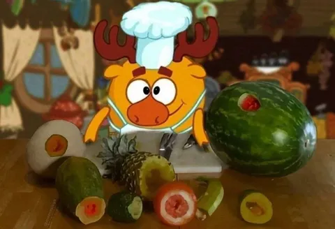 Лосяш готовит фруктовый салат