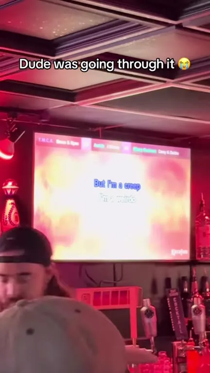 Dude Sings Creep at Karaoke