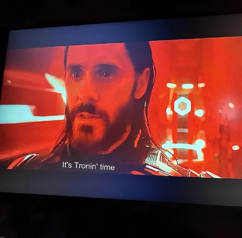It's Tronin' time