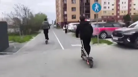 Неудачная поездка на самокатах