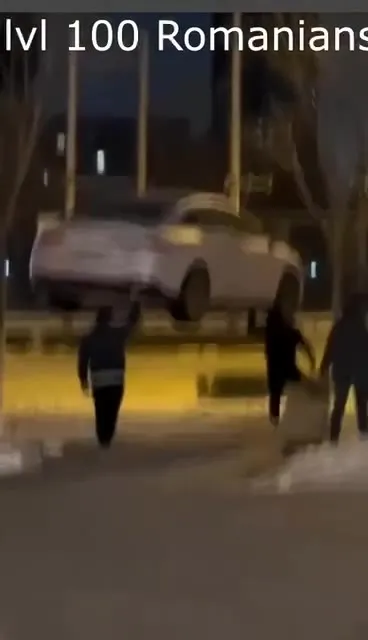 Lvl 100 Romanians Carrying a Car
