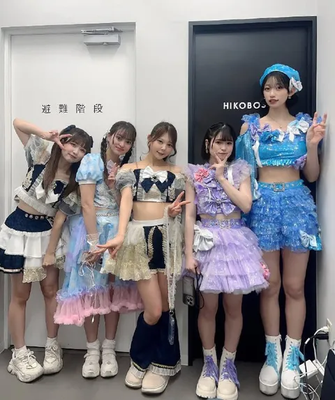 174cm Idol in Japan