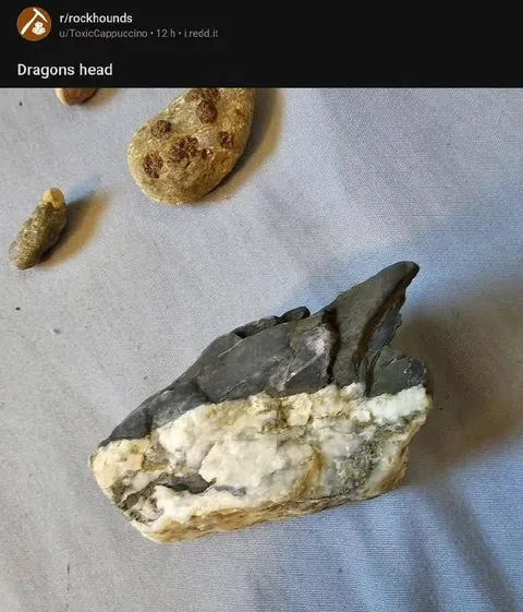Dragon's Head Rock