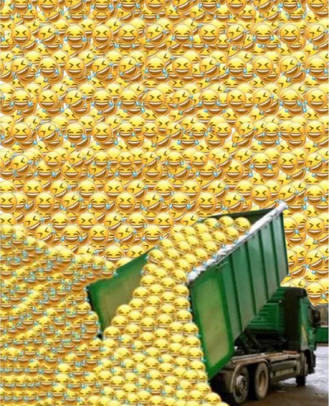Грузовик, переполненный смехом
