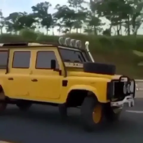Машины превращаются в безумный транспорт