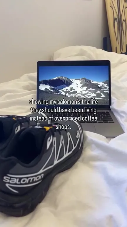 Salomon Shoes Dream of Hiking