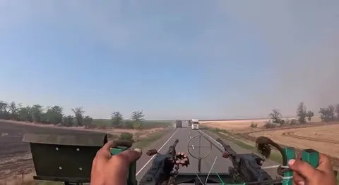 Фуриоса за рулём бронемашины