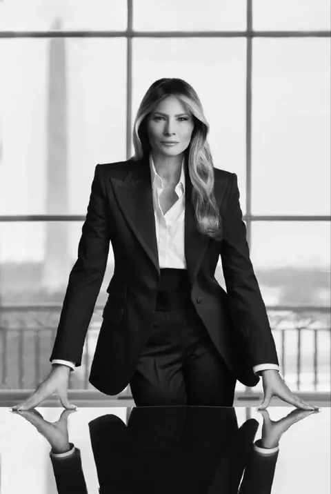 Мелания Трамп за столом