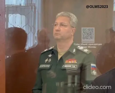Суровый взгляд сменяется унынием