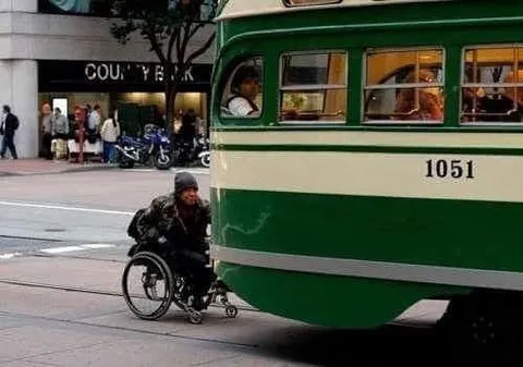 Wheelchair Racing the Bus
