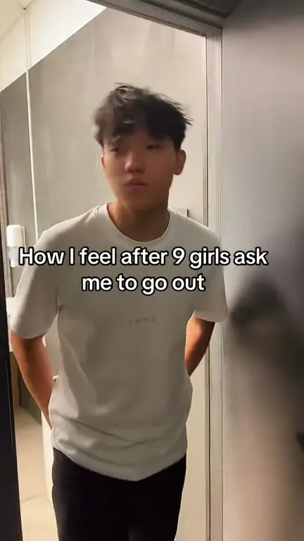 Nine Girls Ask Me Out