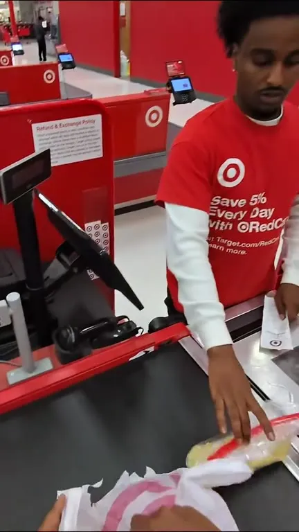 Target Cashier Sees Too Much