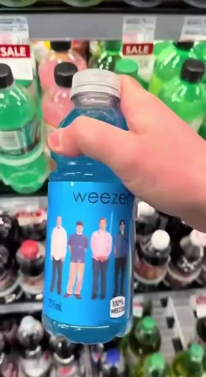 Rivers Cuomo Soda Bottle Cameo