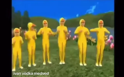 Весёлый танец и внезапный зум