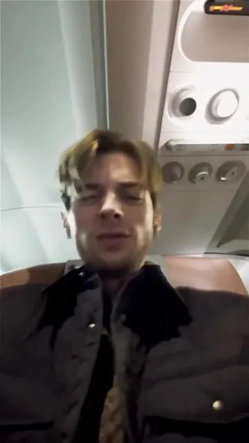 Неожиданный сосед в самолёте