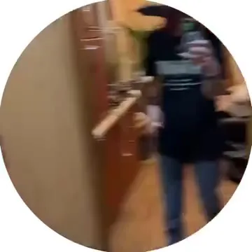Примерка ведьминской шляпы