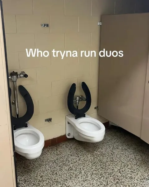 Toilets Running Duos