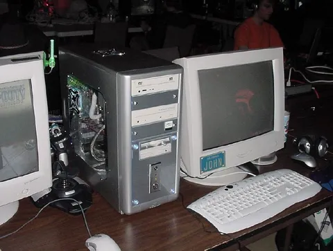 Vintage LAN Party Setup