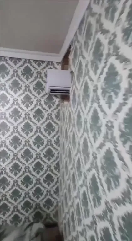 Кондиционер сквозь стену