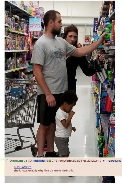 She Knows Why the Picture Is Taken