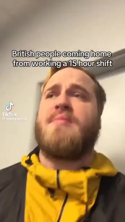 British Worker Gets Bean Pizza