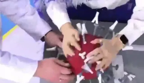 Конец коронавирусу по-русски