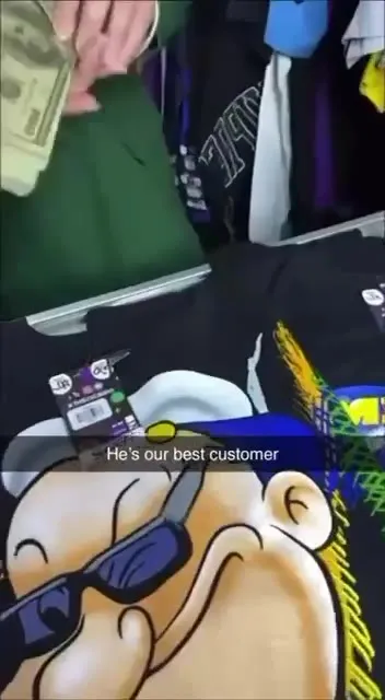 Best Customer Pays in Cash