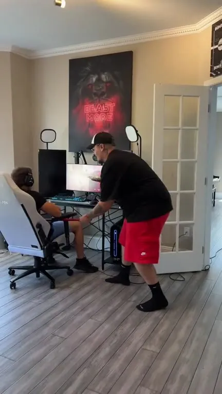 Gaming Chair Betrayal