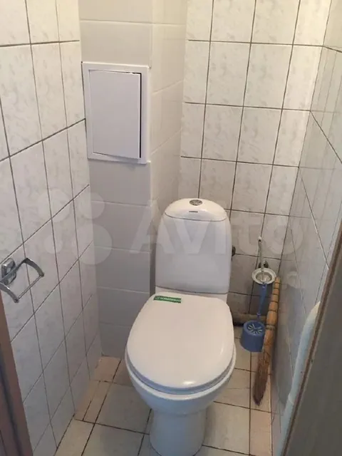 Унитаз в тесном санузле