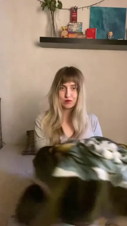 Максим, ты дома?