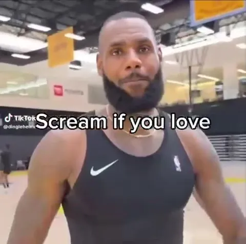 Леброн кричит от любви