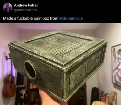 Fuckable Dune Pain Box
