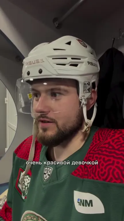 Хоккеист показал, что умеет
