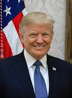 Улыбающийся Дональд Трамп