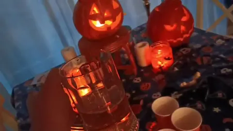 Спокойный хэллоуинский стол